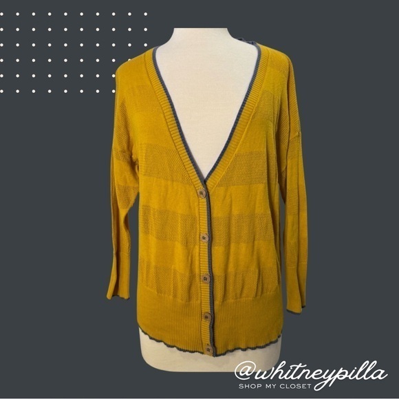 Matilda Jane Sweaters - 3/$20 Matilda Jane Joanna Gaines Sweater long sleeve button down yellow size Med